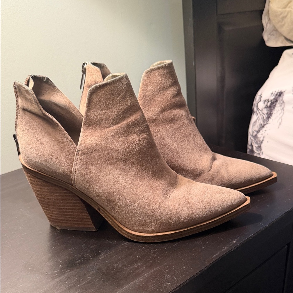 Vince Camuto Taupe Heeled Boots
